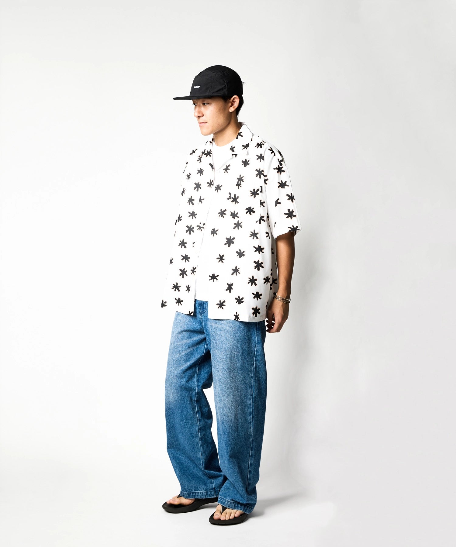 FLOWER OPEN COLLAR SHIRT