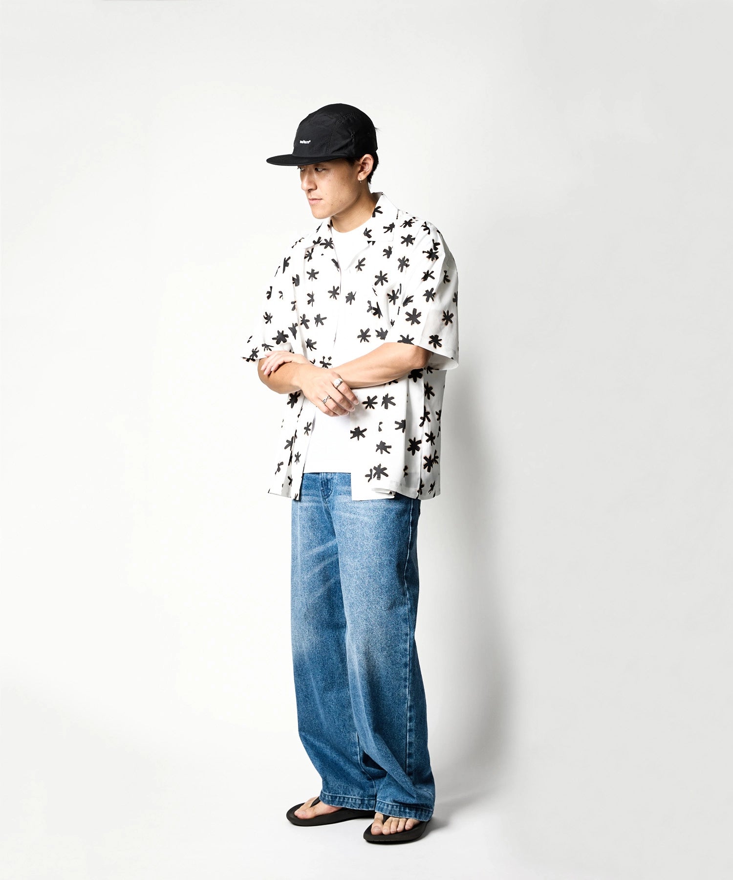 FLOWER OPEN COLLAR SHIRT