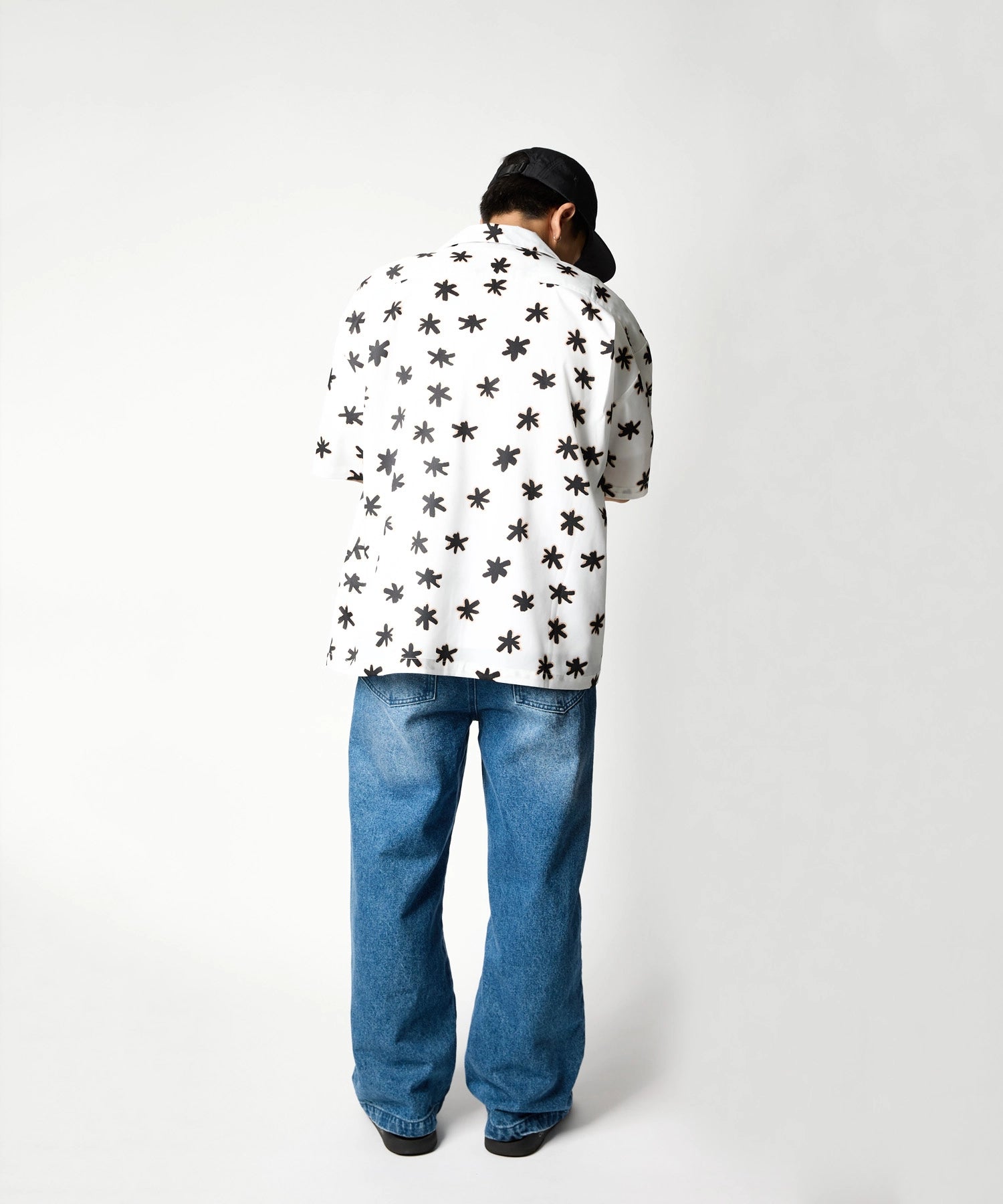 FLOWER OPEN COLLAR SHIRT