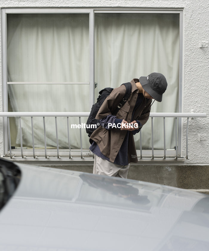 ×PACKING MULTIPOCKET BACKPACK