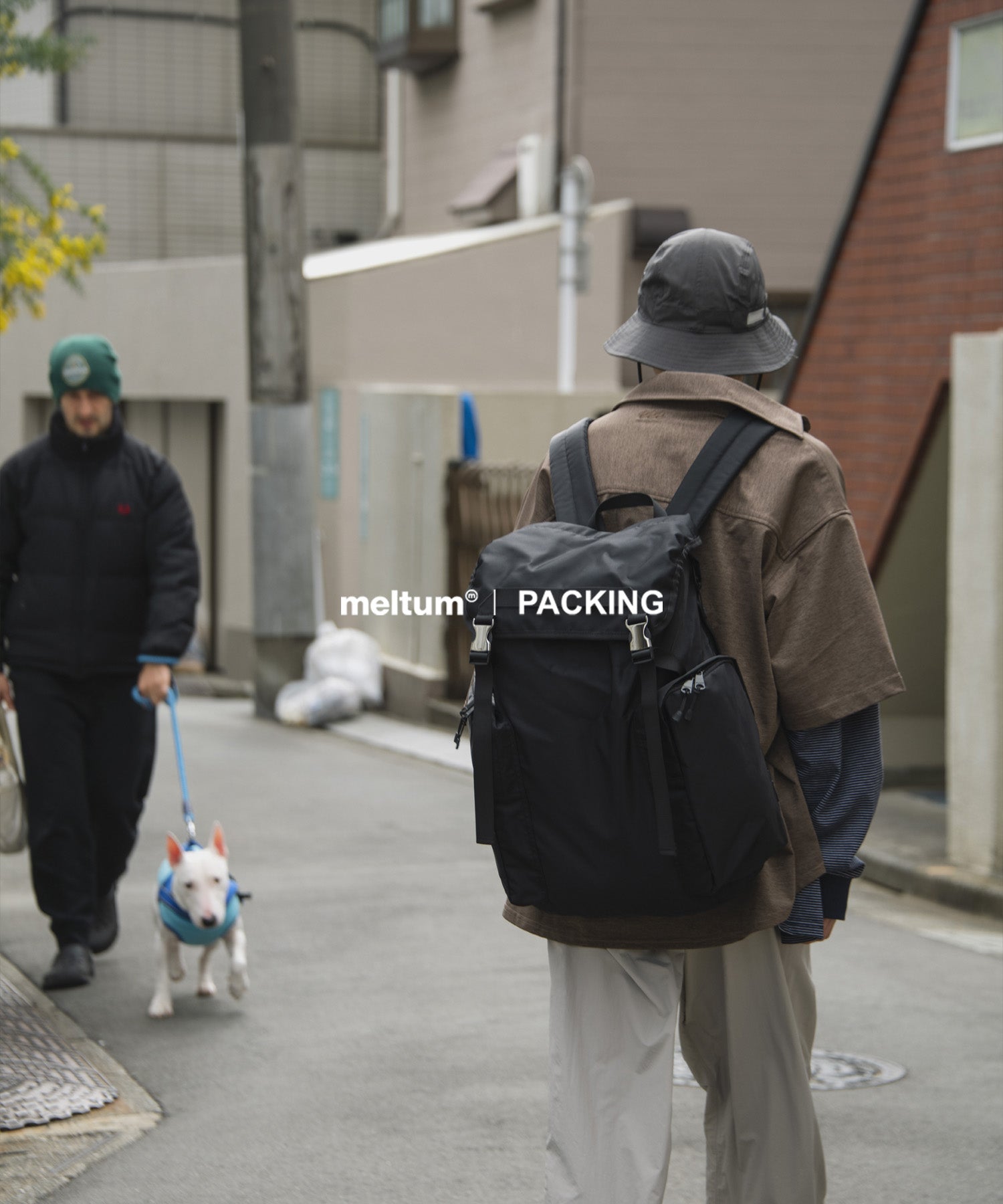 ×包装多口袋背包