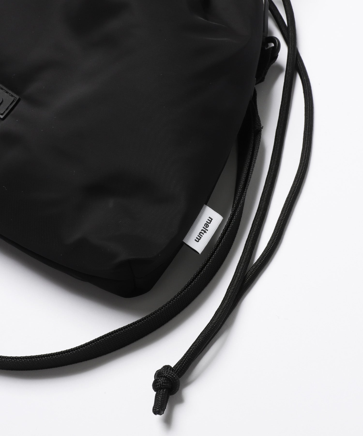 SOFT SHELL SHOULDER POUCH