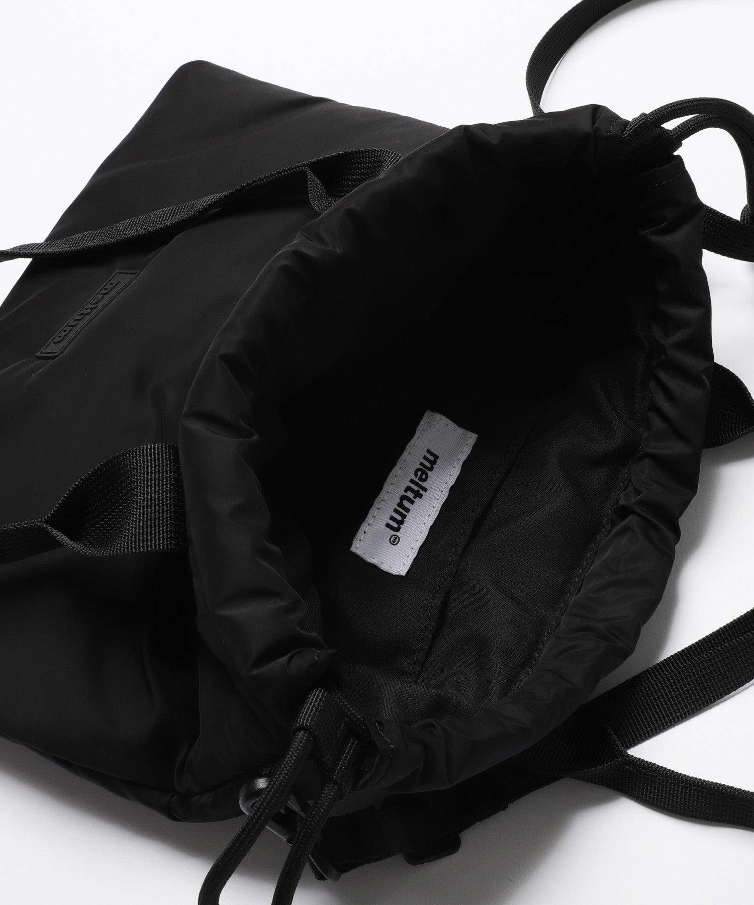 SOFT SHELL SHOULDER POUCH