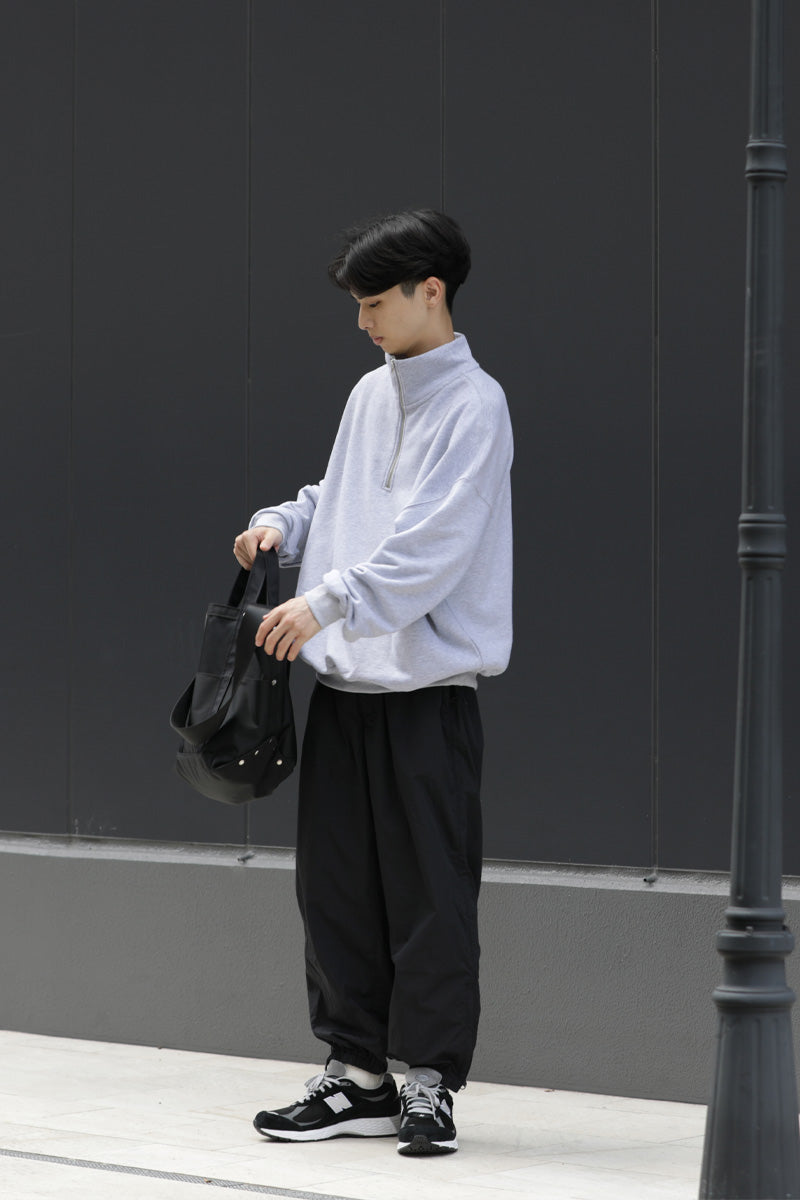 HALF ZIP SWEAT