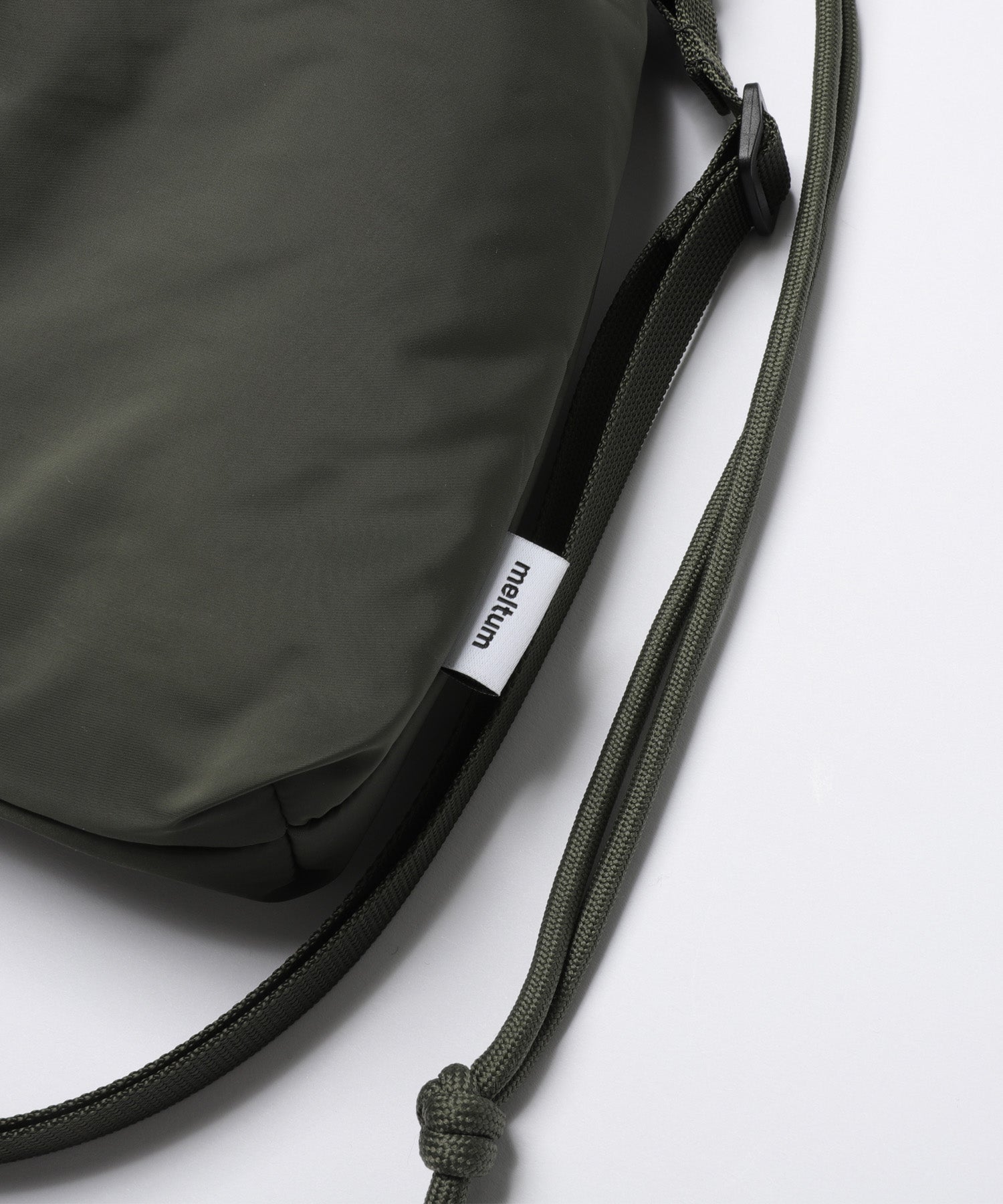 SOFT SHELL SHOULDER POUCH