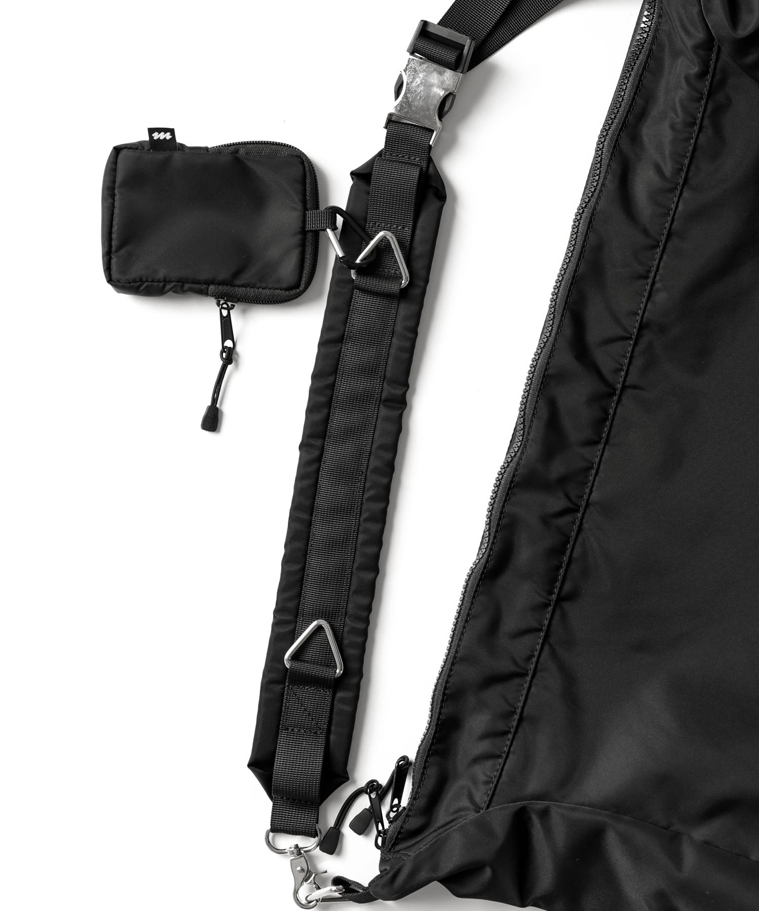 POUCH SHOULDER BAG