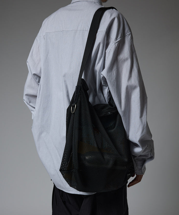 MESH SHOULDER BAG