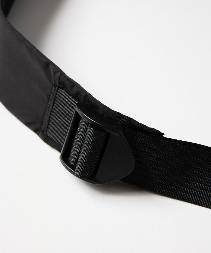 COMPACT MESSENGER BAG