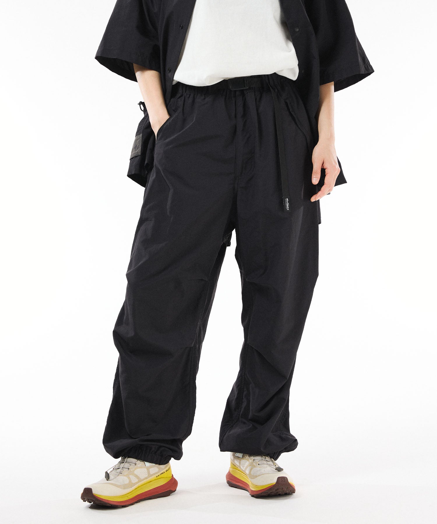 ×WILDTHINGS SUPPLEX STAND UP PANTS