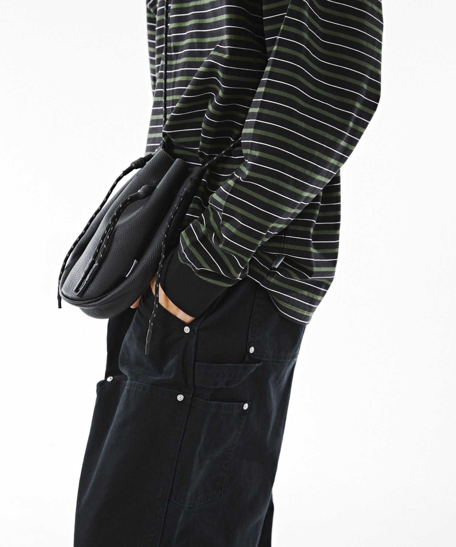 LEATHER DRAWSTRING BAG