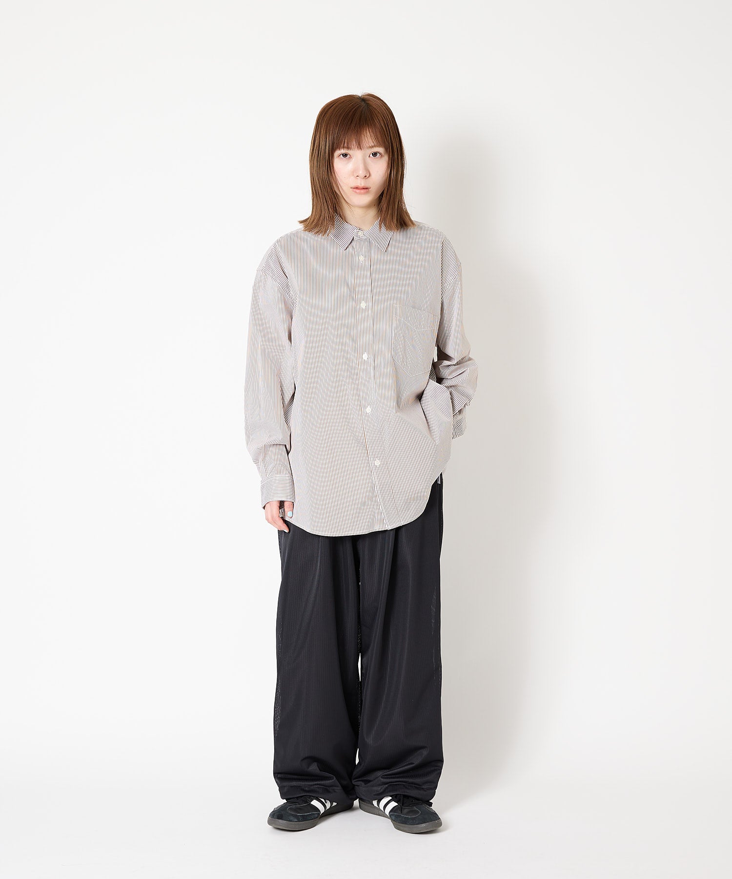 宽松条纹长袖衬衫