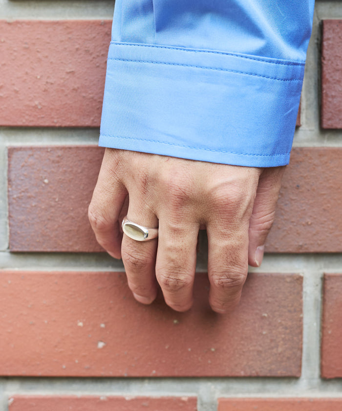 SMALL SIGNET RING