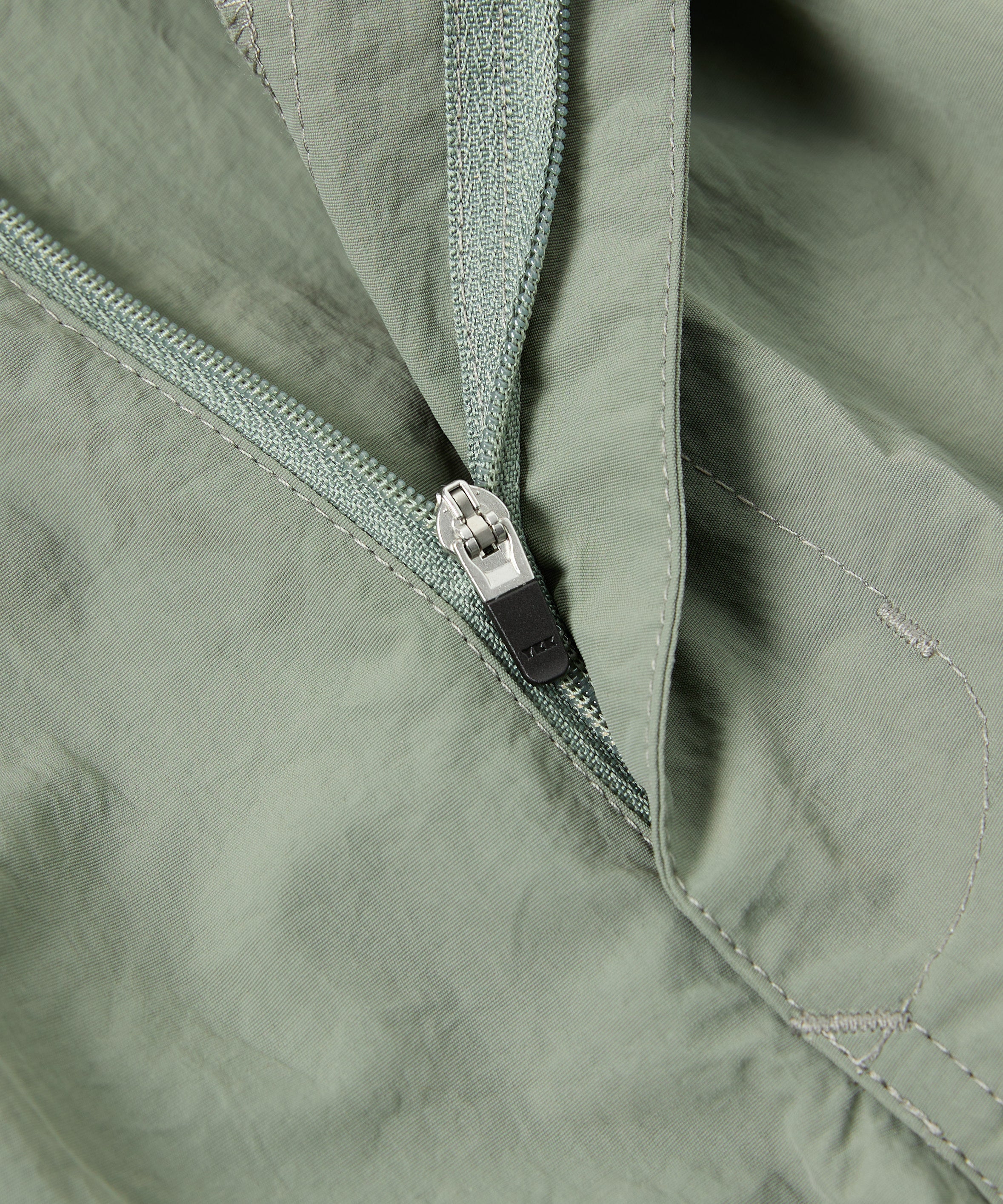 【5/3 SAT 18:00~ INSTOCK】NYLON CARGO SHORTS