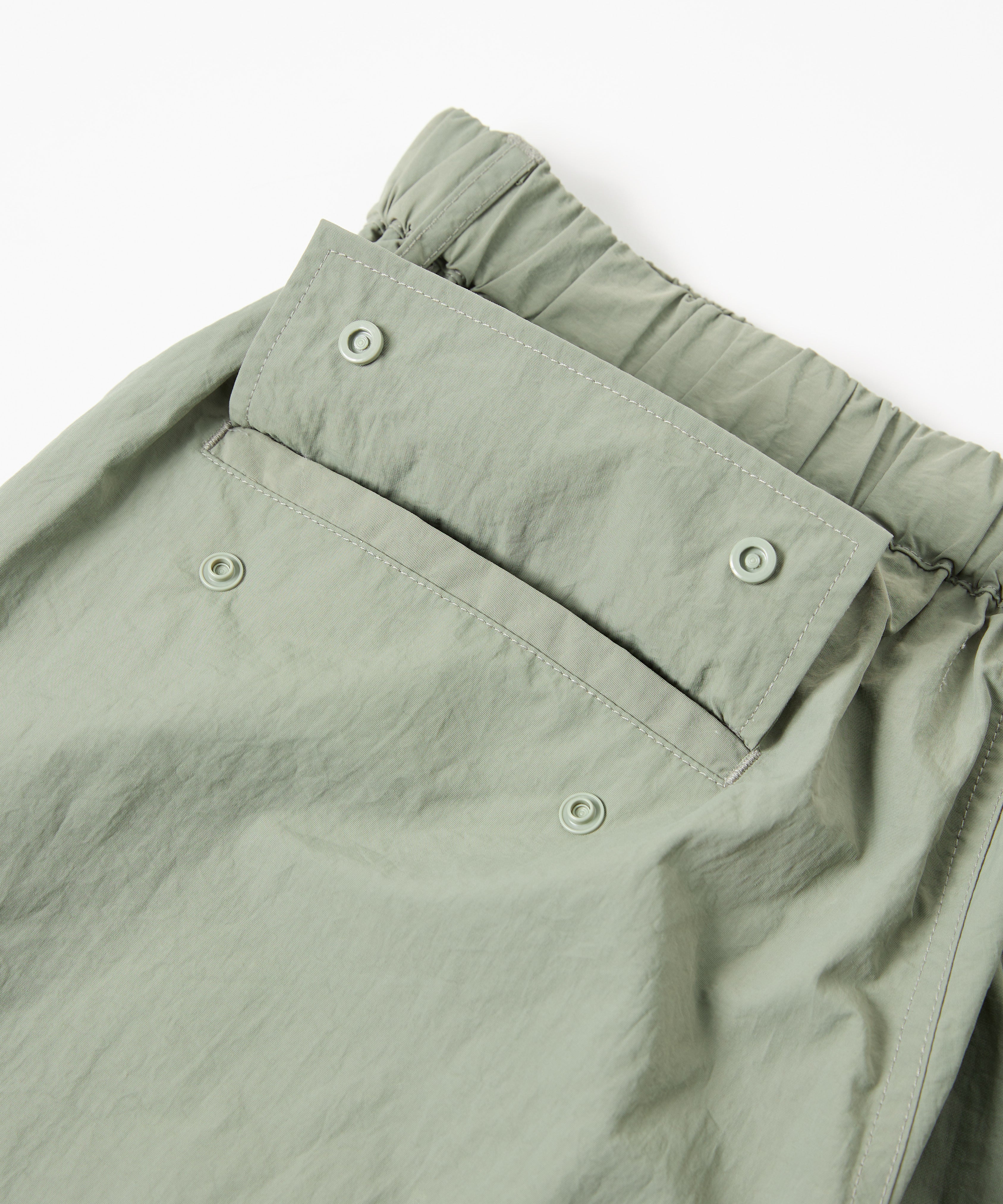 NYLON CARGO SHORTS