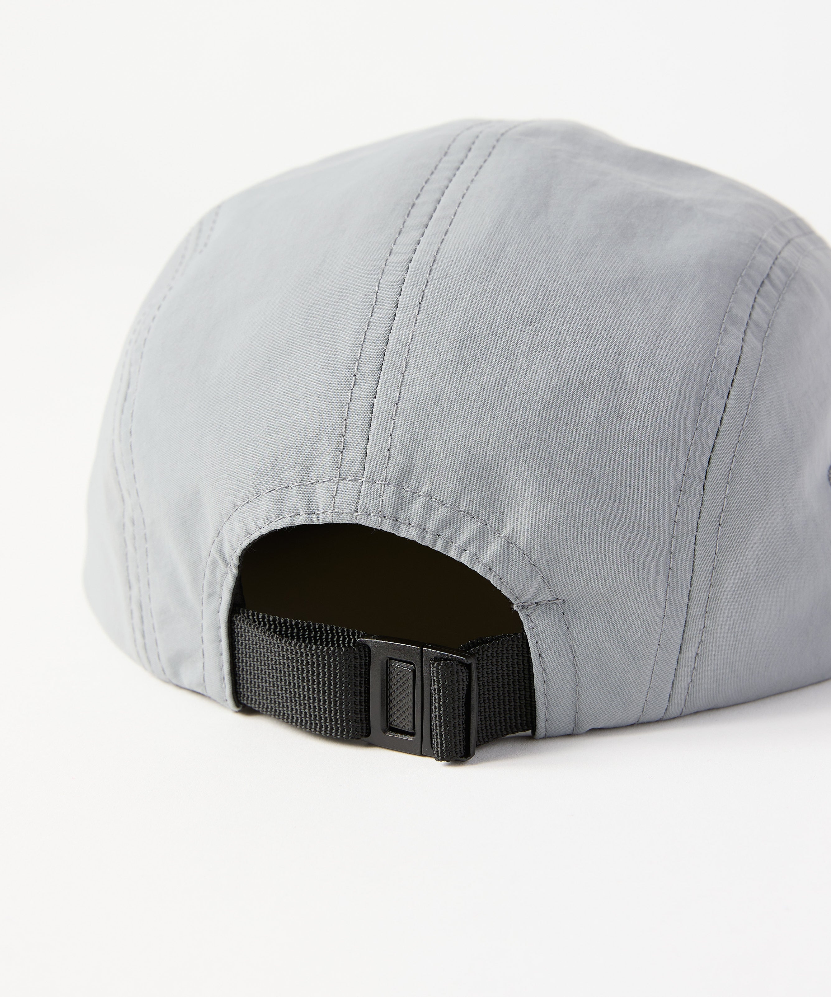 EMBROIDERY LOGO CAP