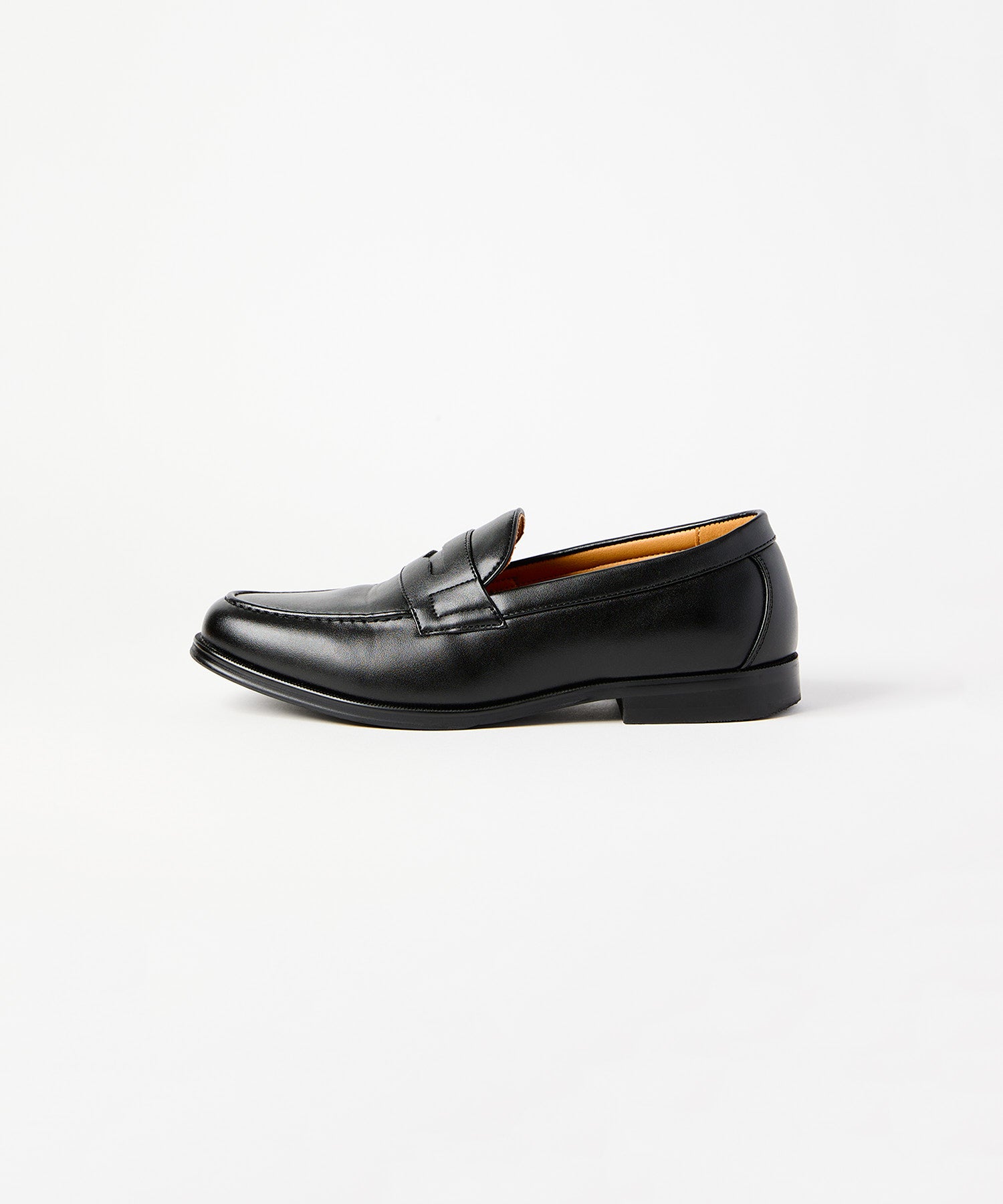 BASIC LOAFERS