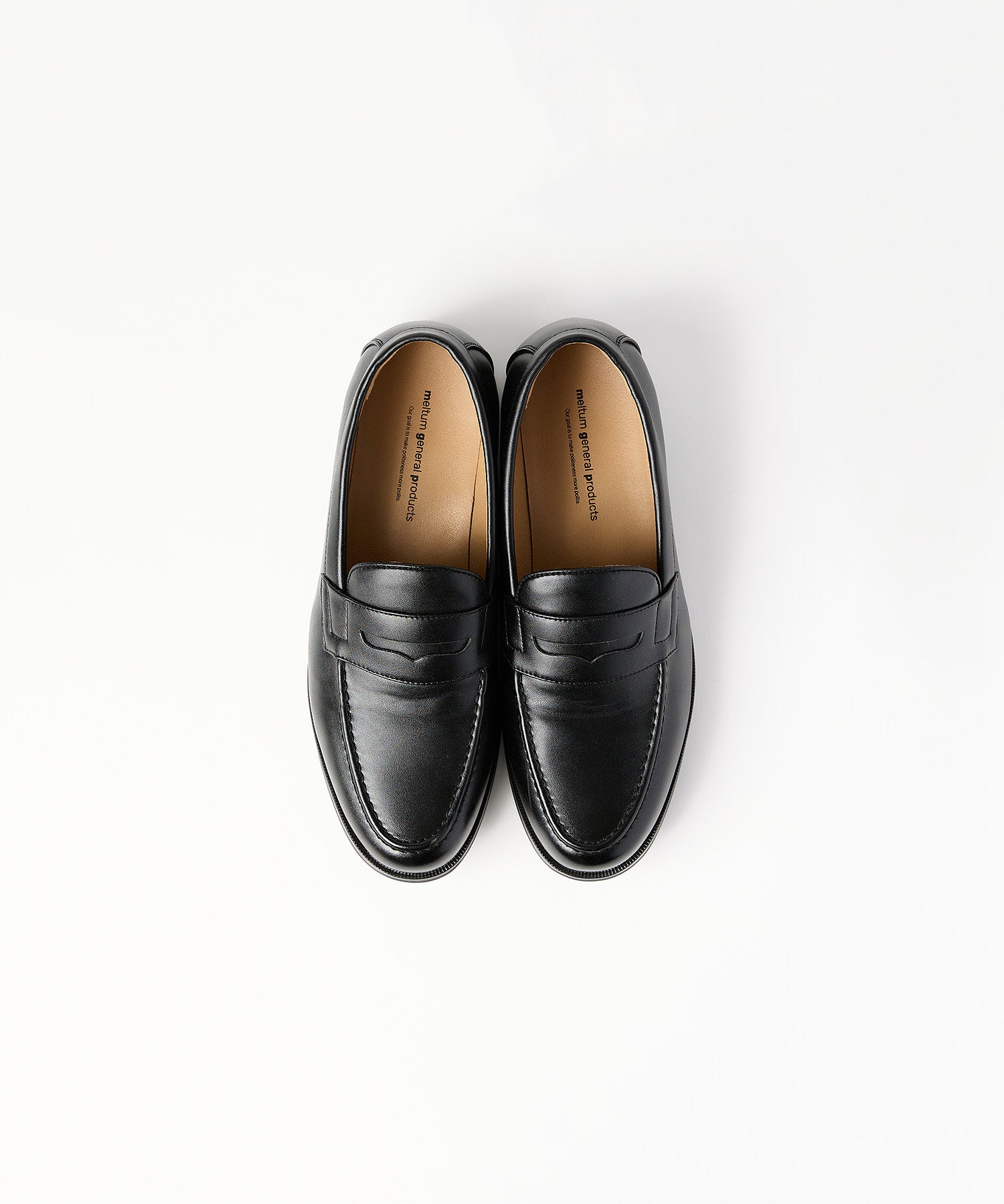BASIC LOAFERS