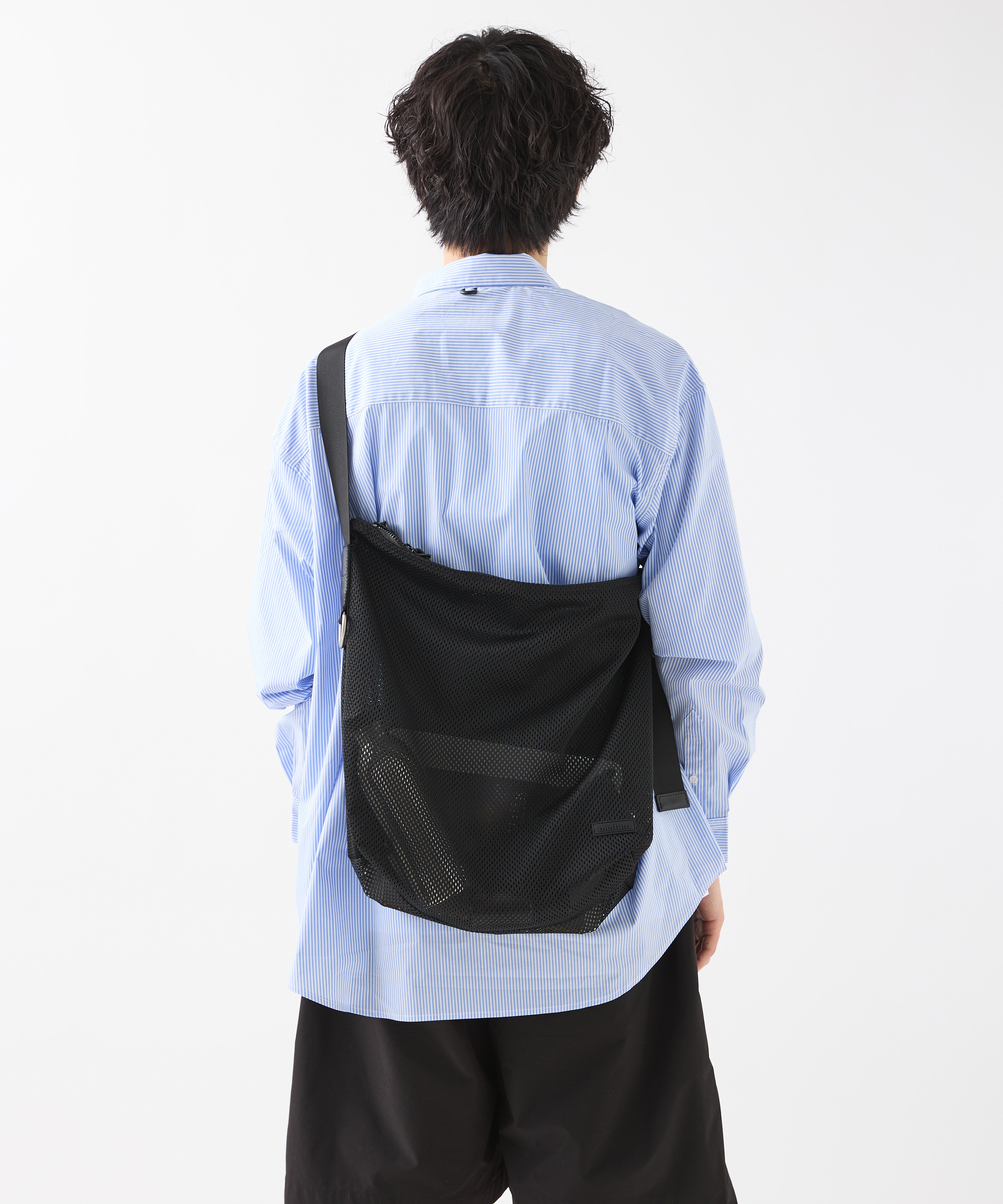 MESH SHOULDER BAG