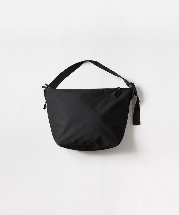 NYLON MESSENGER BAG