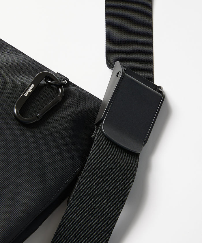 NYLON MESSENGER BAG(M)