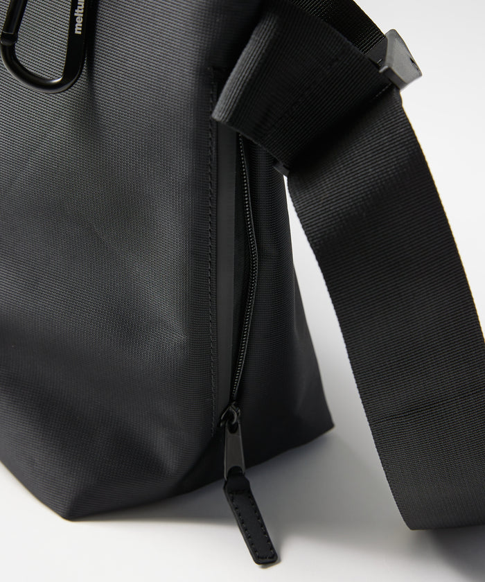 NYLON MESSENGER BAG(M)