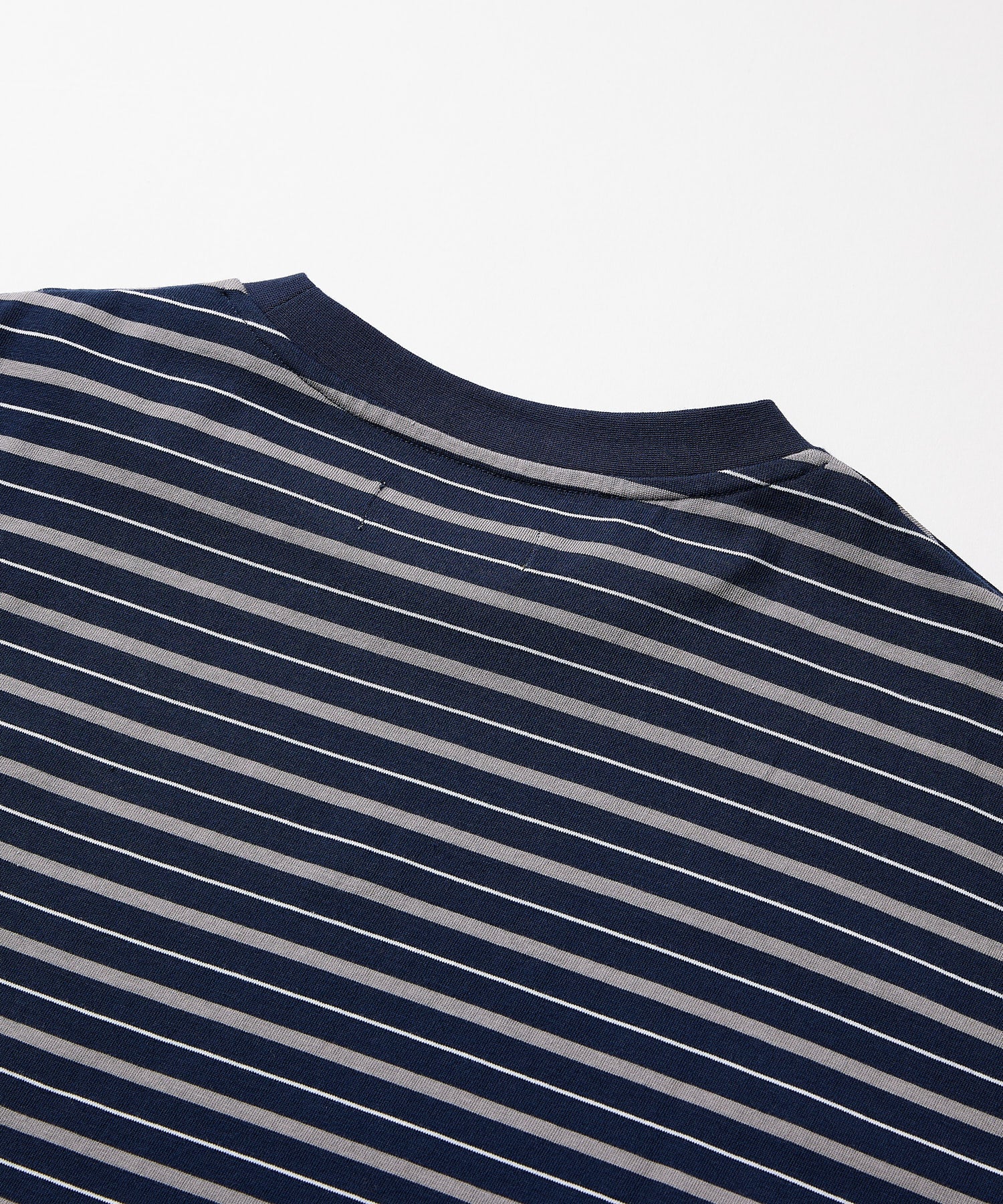 多色条纹长袖T恤