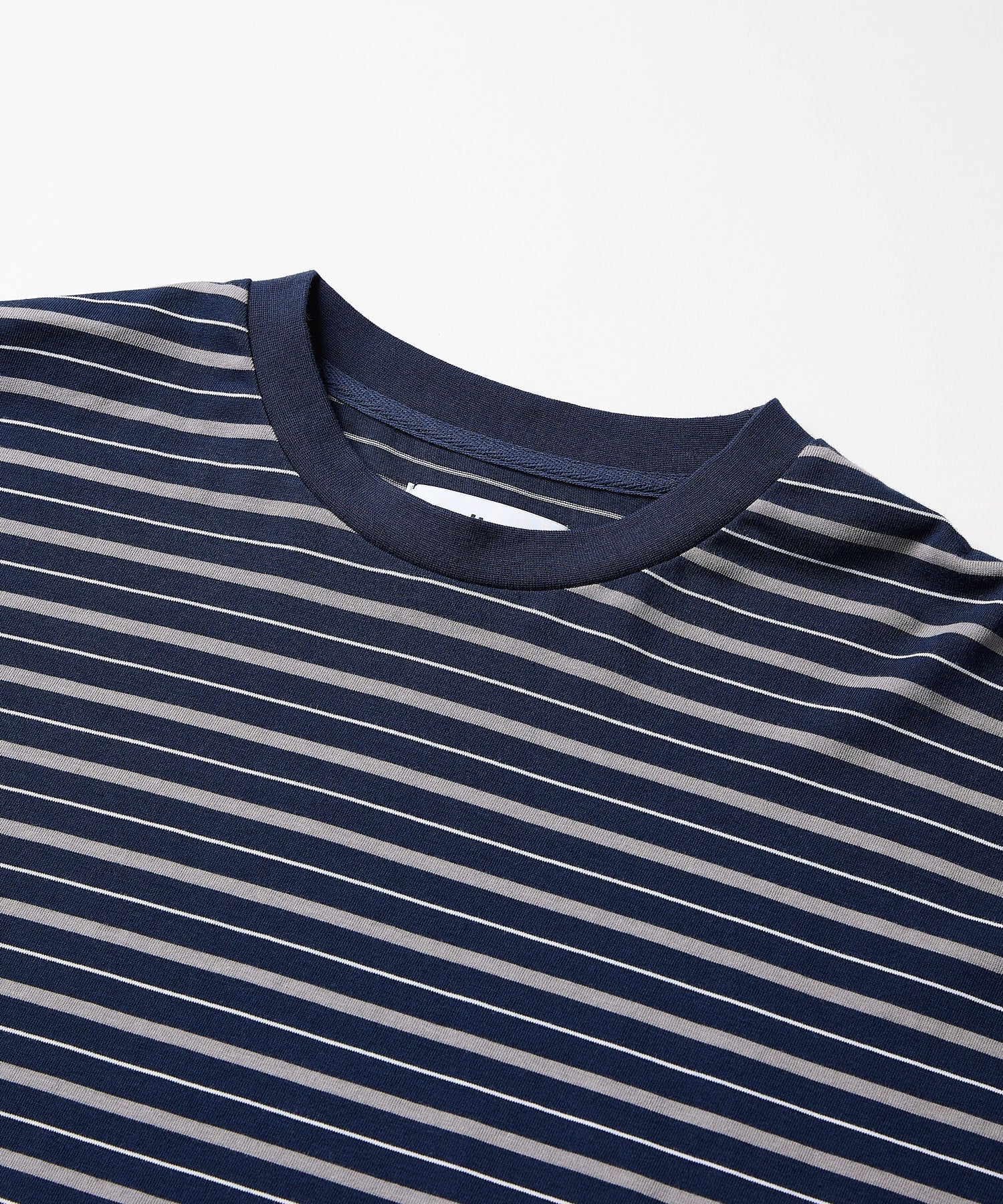 多色条纹长袖T恤