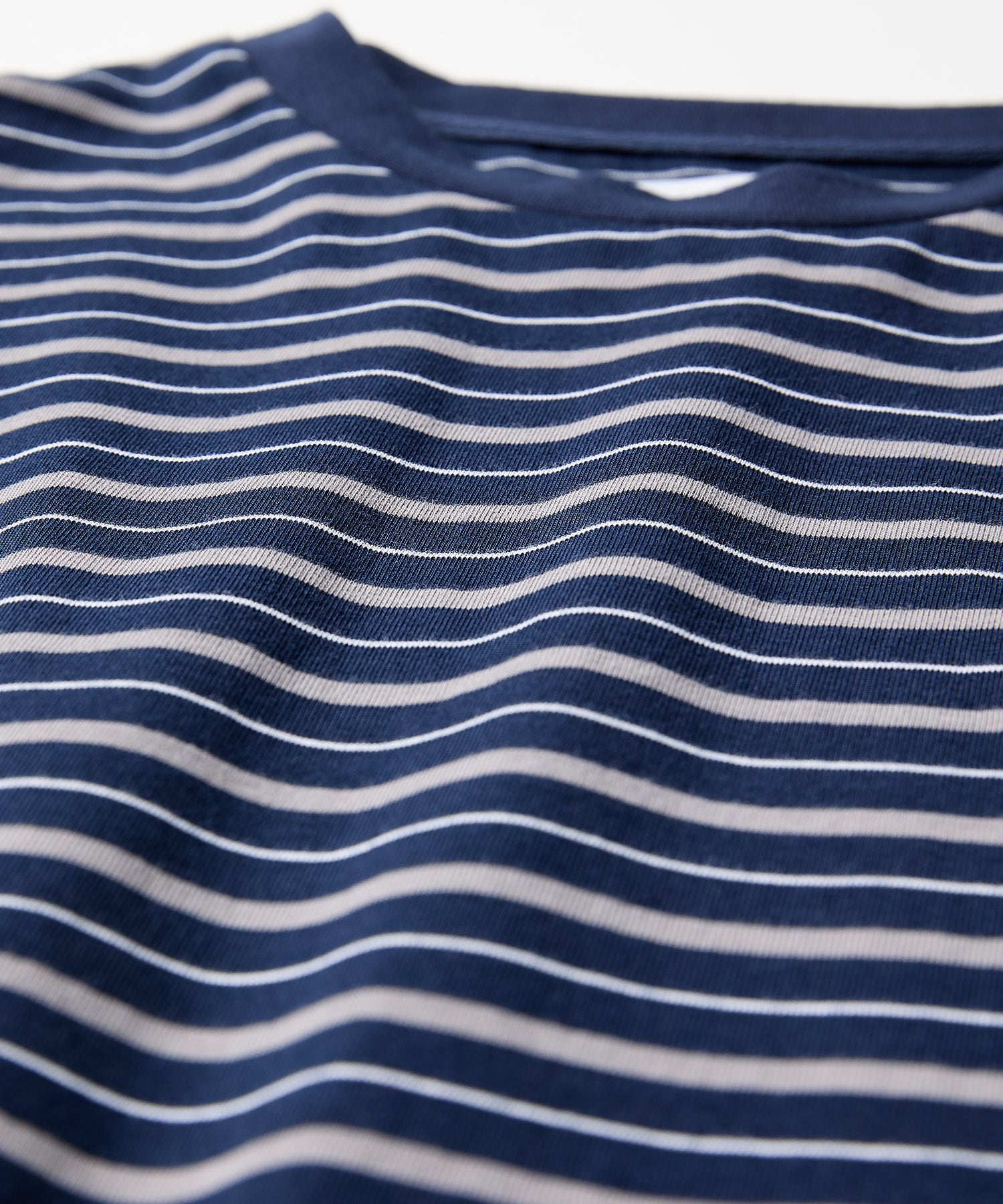 多色条纹长袖T恤