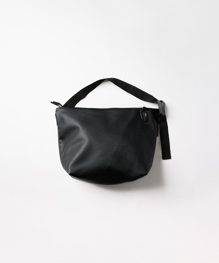 LEATHER MESSENGER BAG