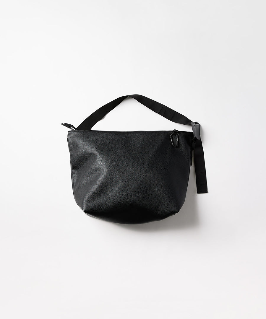 LEATHER MESSENGER BAG