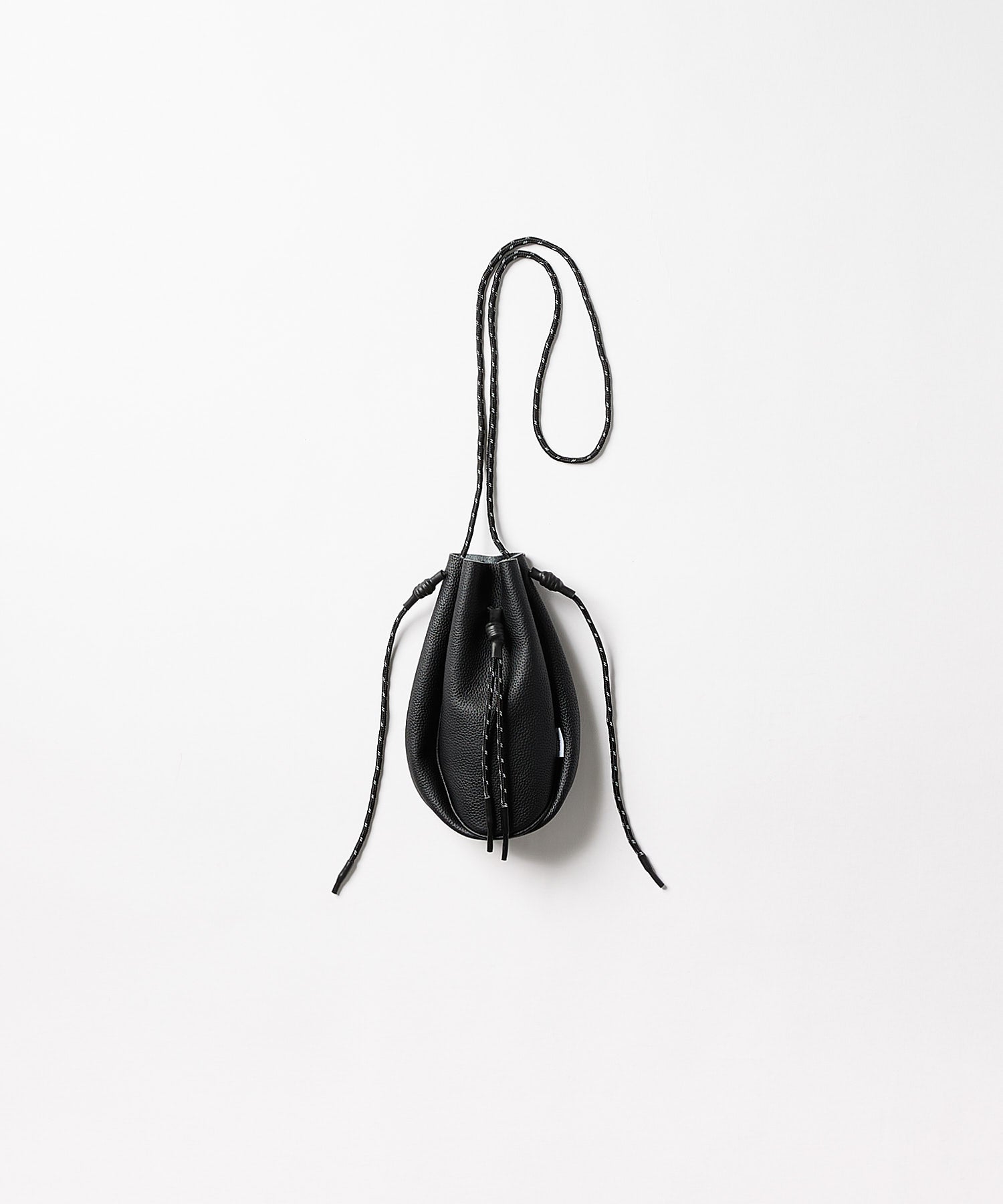 【2025.9.12 FRI 18:00~ IN STOCK】LEATHER DRAWSTRING BAG