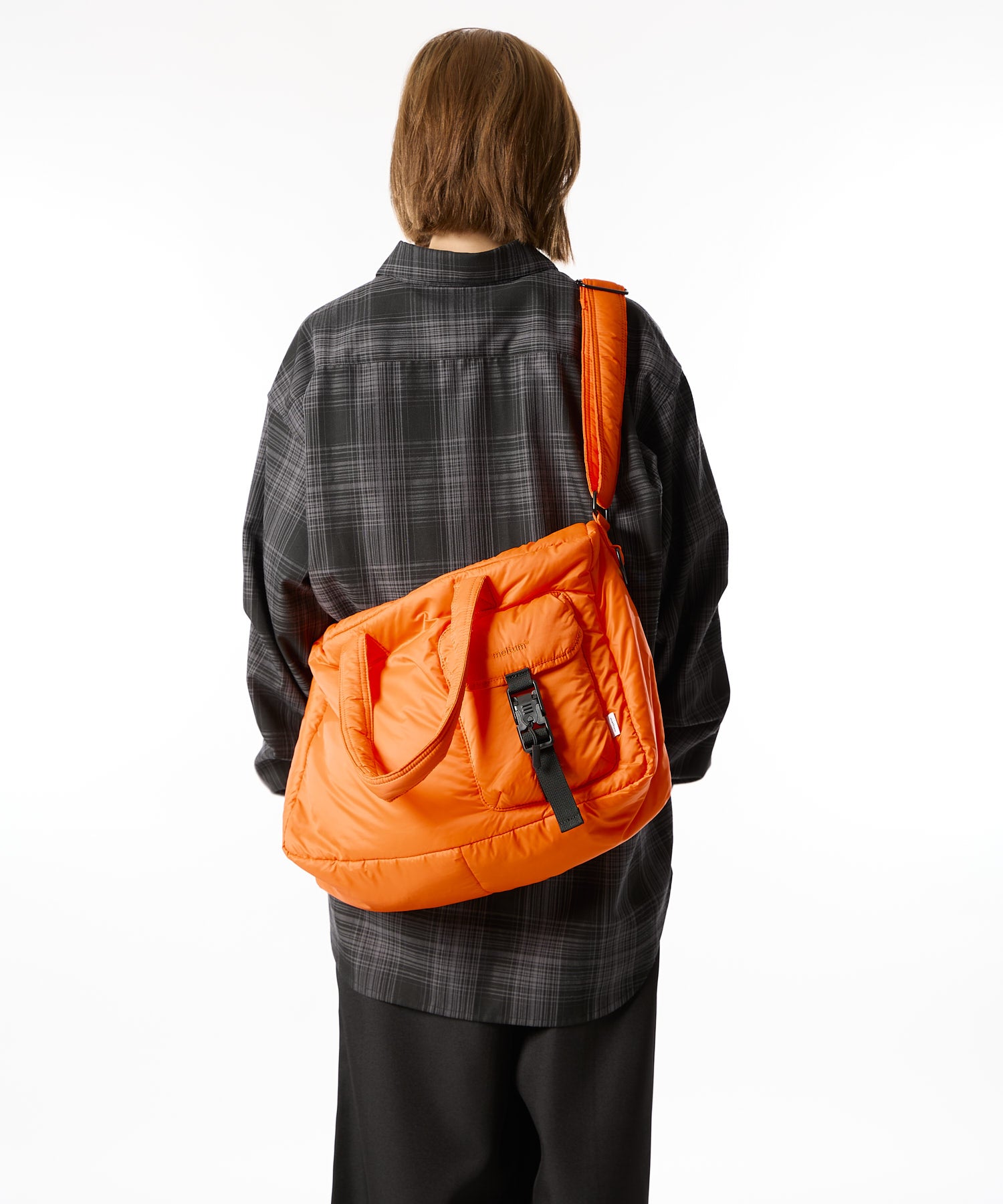 PADDING SHOULDER BAG