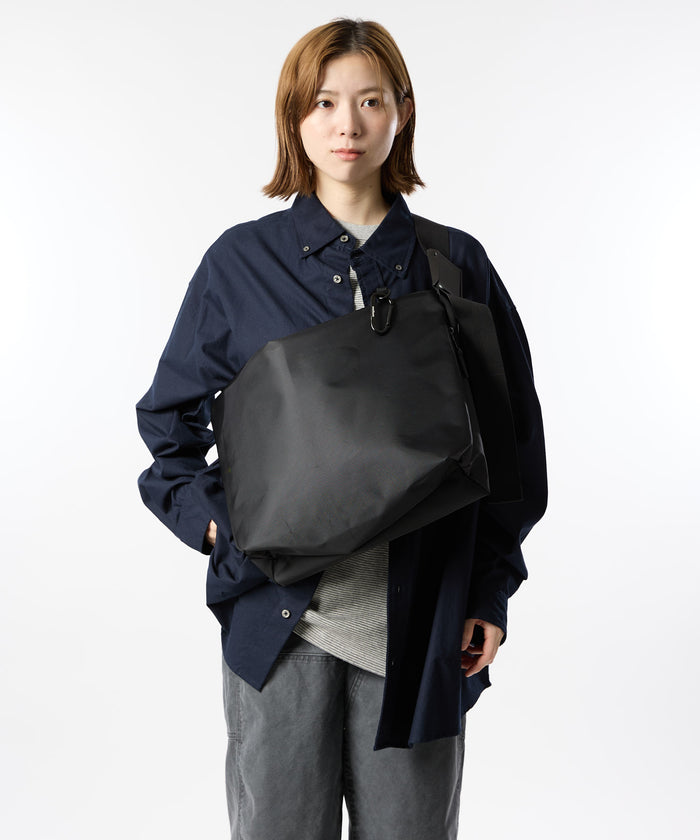 NYLON MESSENGER BAG(M)