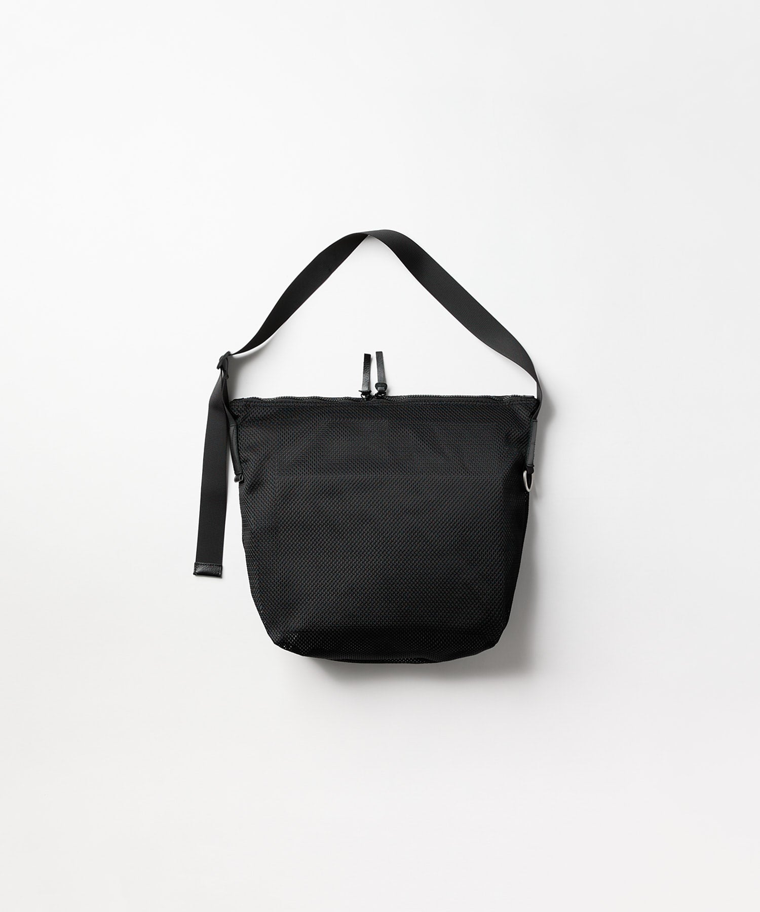 MESH SHOULDER BAG