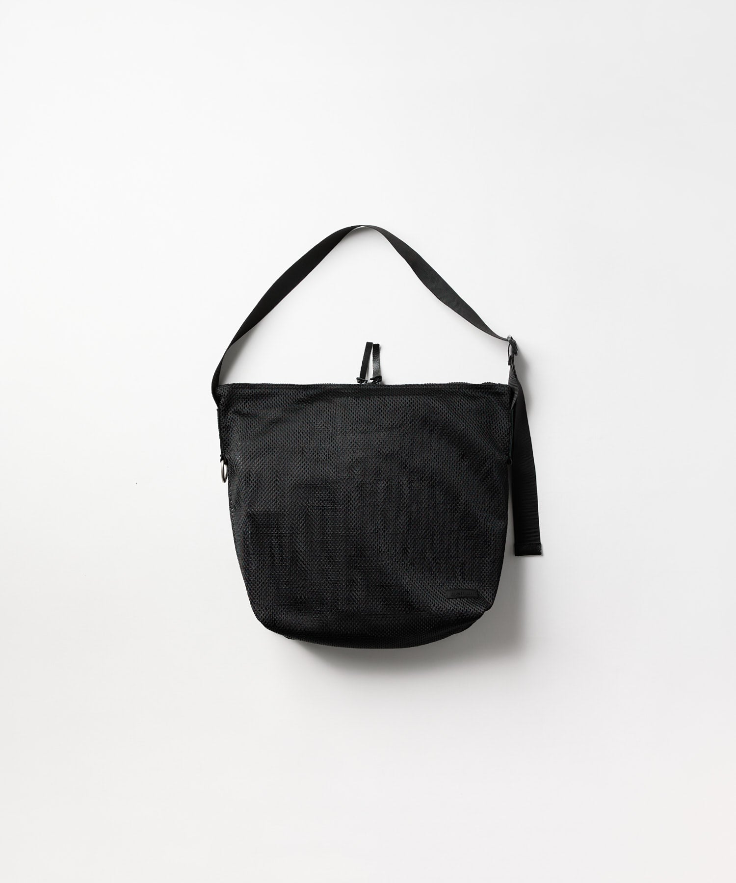 MESH SHOULDER BAG MESH SHOULDER BAG