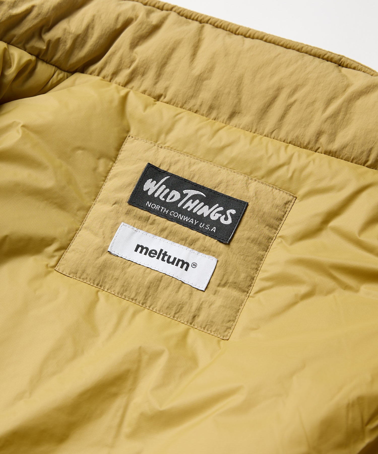 【10月中旬起重新发售】×WILDTHINGS 可拆卸填充夹克