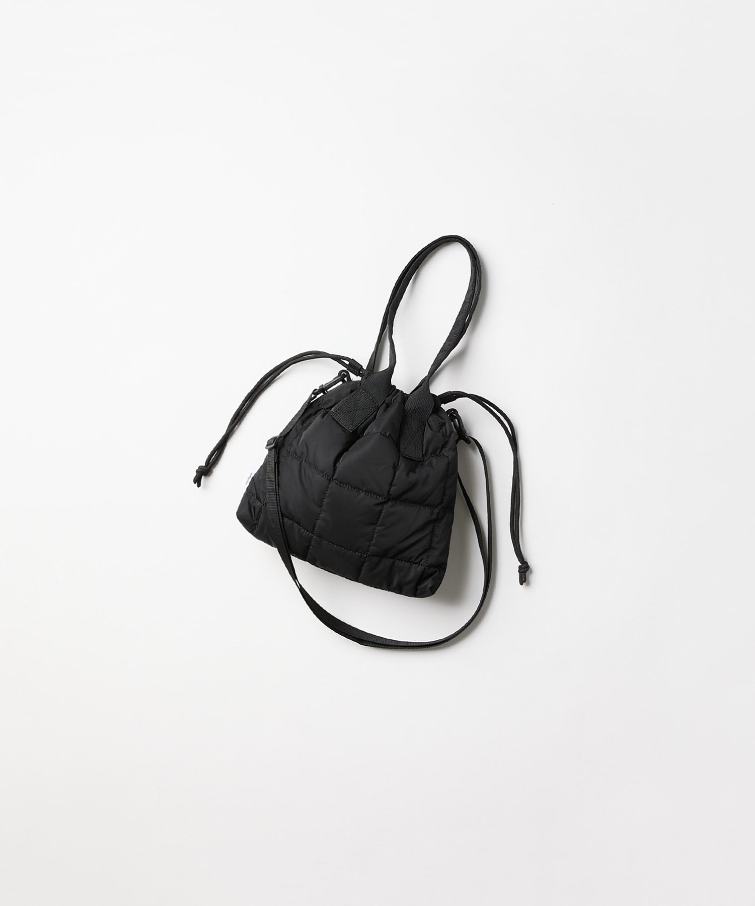 QUILT SHOULDER POUCH