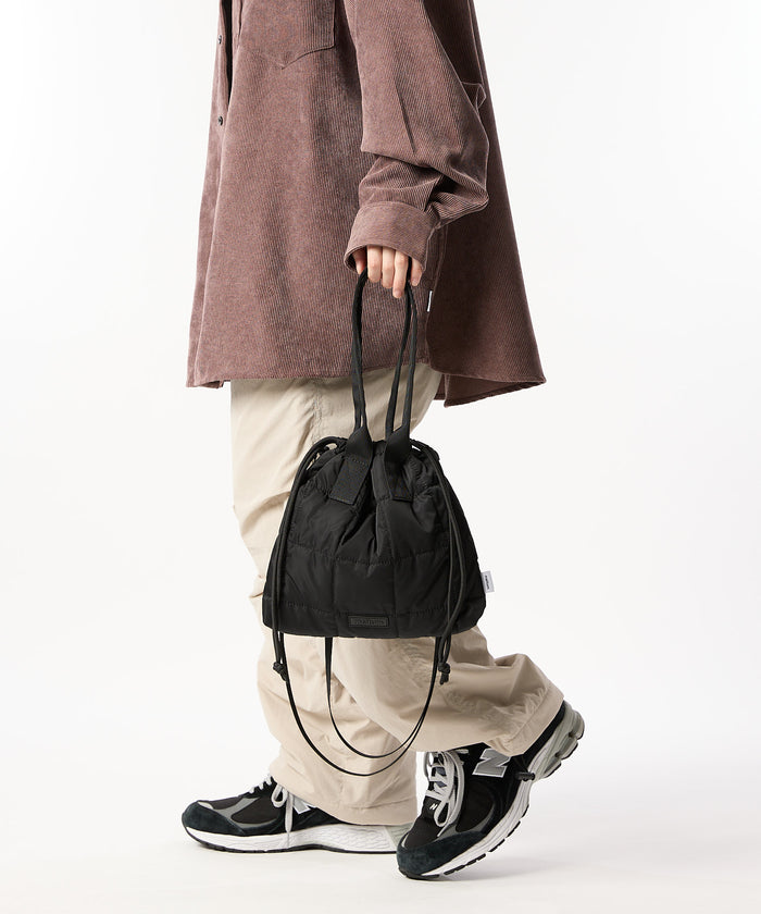 QUILT SHOULDER POUCH