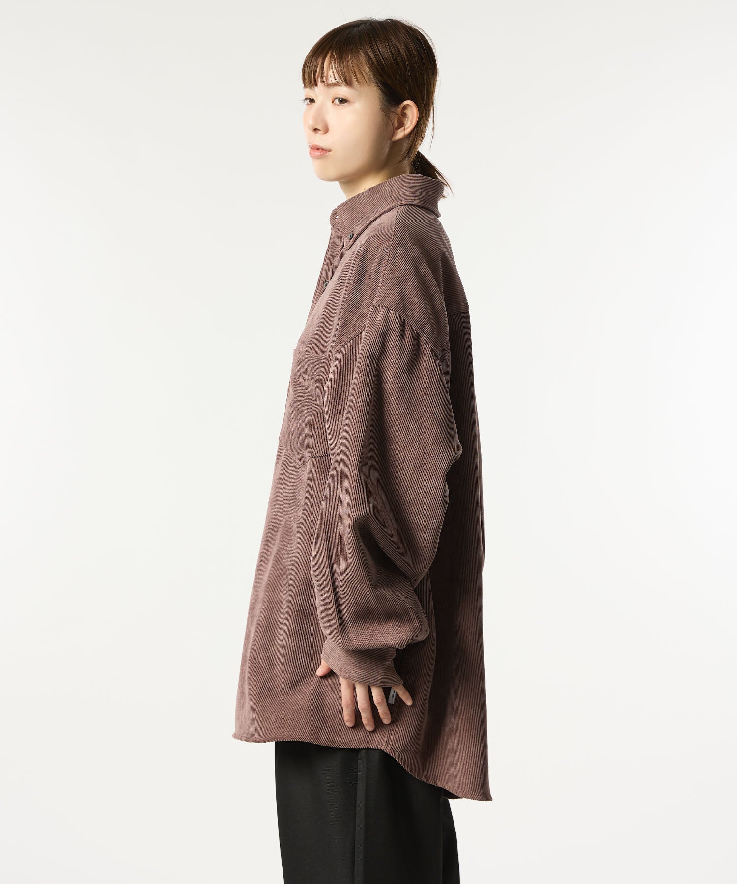OVERSIZED CORDUROY SHIRT