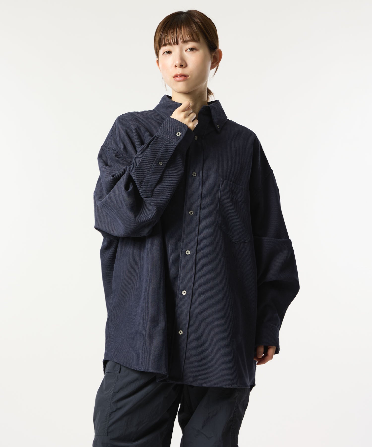 OVERSIZED CORDUROY SHIRT