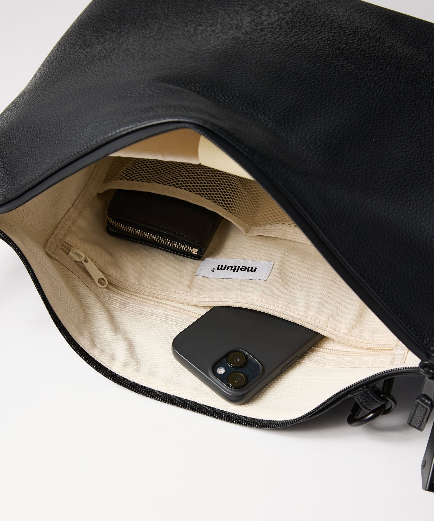 LEATHER MESSENGER BAG(M)