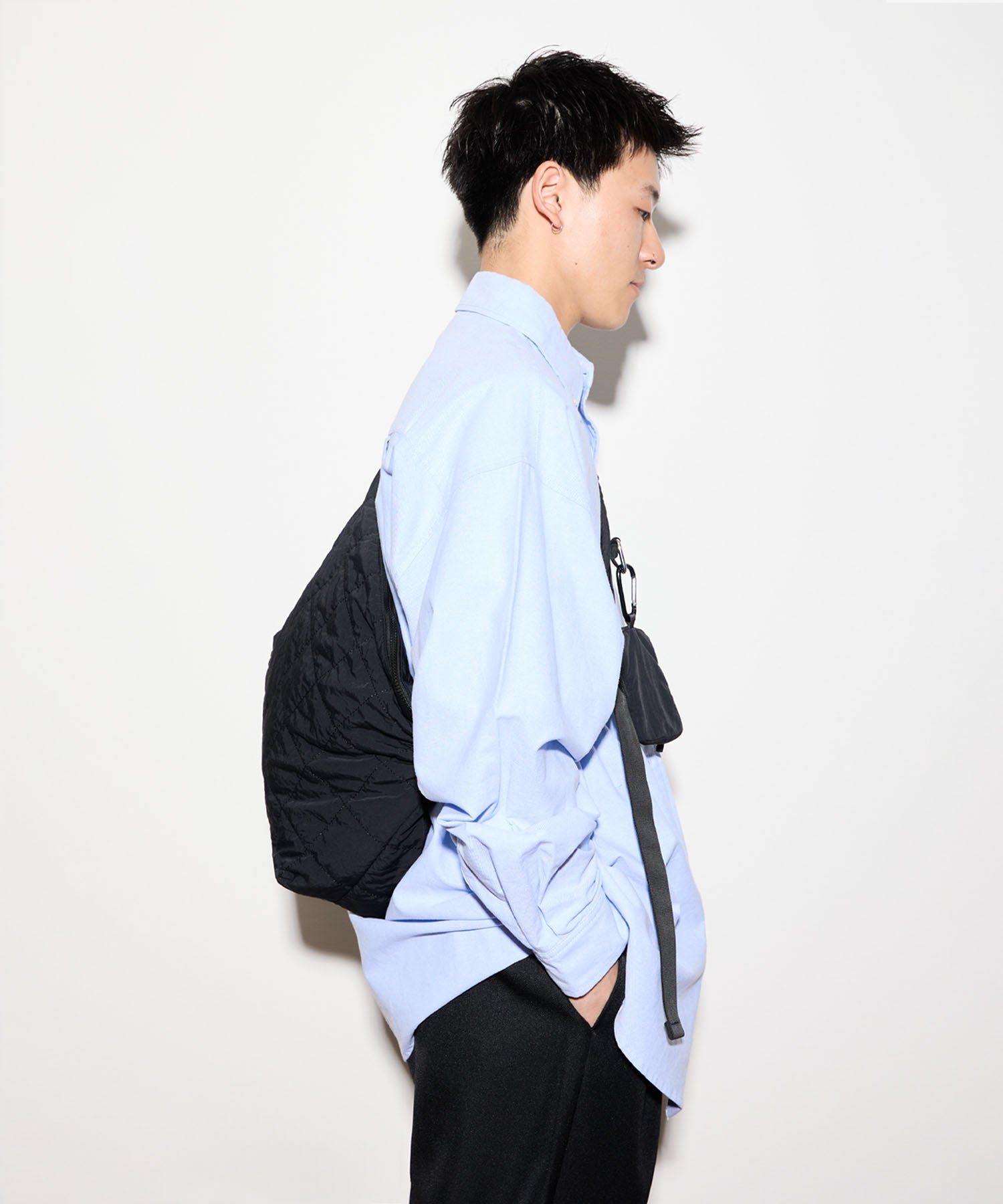 绗缝小袋单肩包