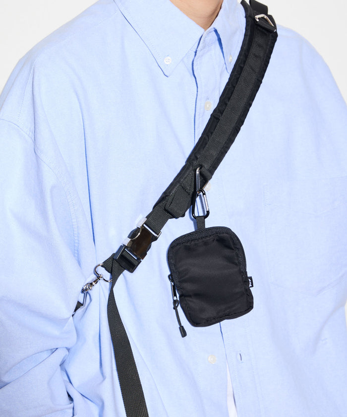 POUCH SHOULDER BAG