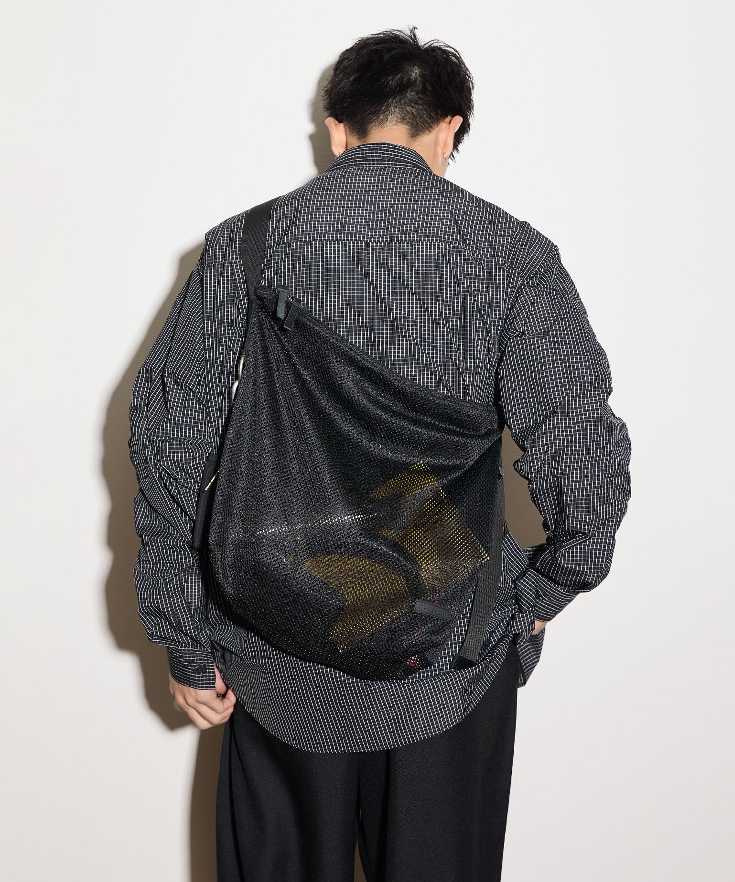 MESH SHOULDER BAG