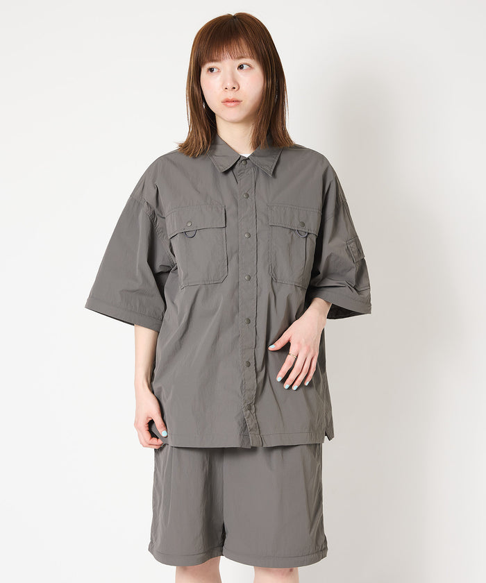 DETACHABLE TECH SHIRT