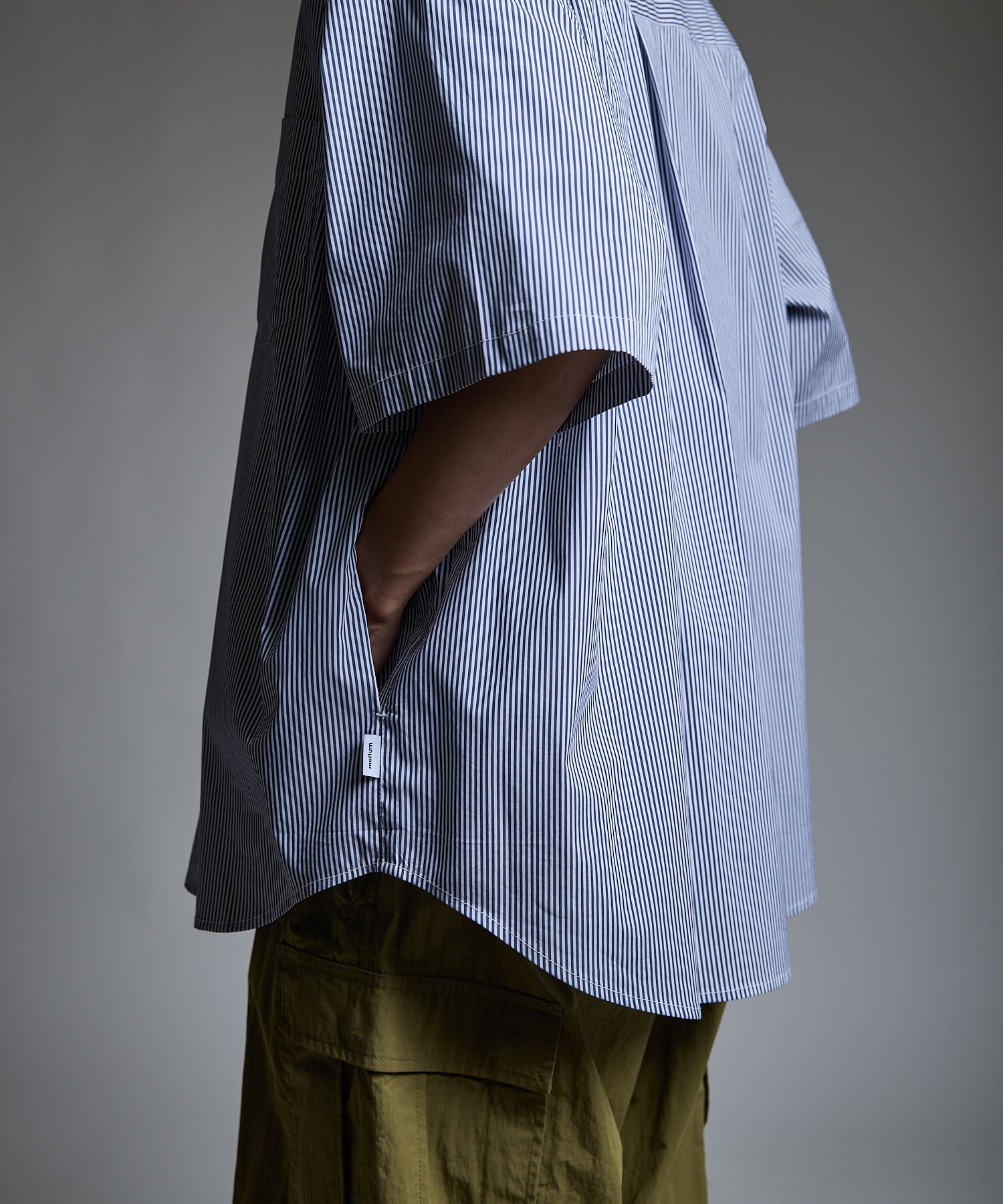 LOOSE STRIPE SHIRT S/S