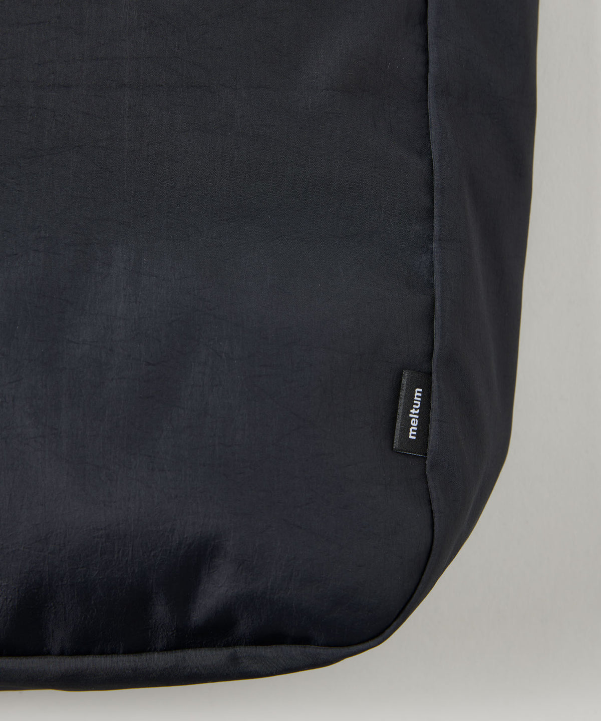POSTMAN TECH SHOULDER