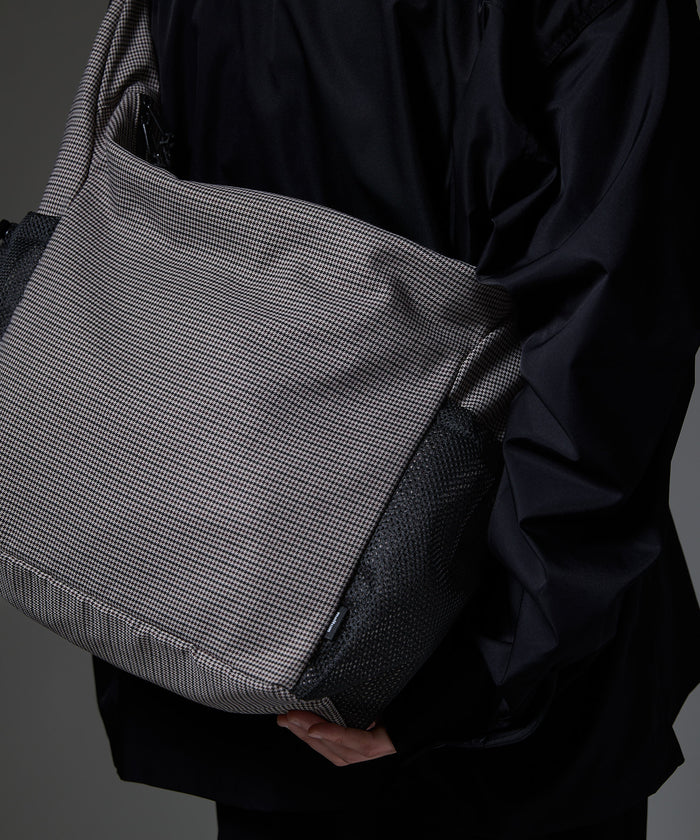 DAILY SHOULDER CK