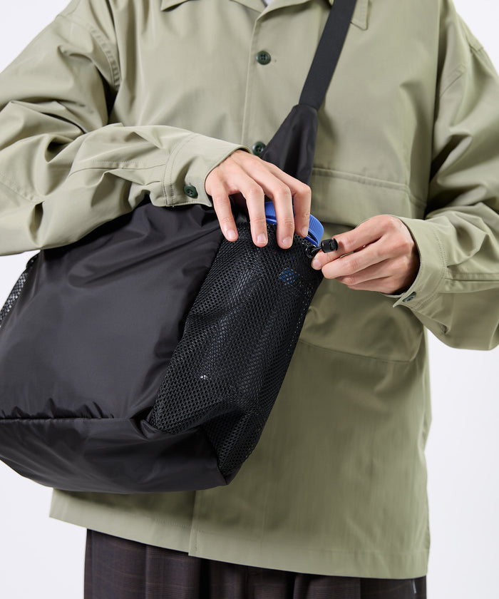 DAILY NYLON SHOULDER