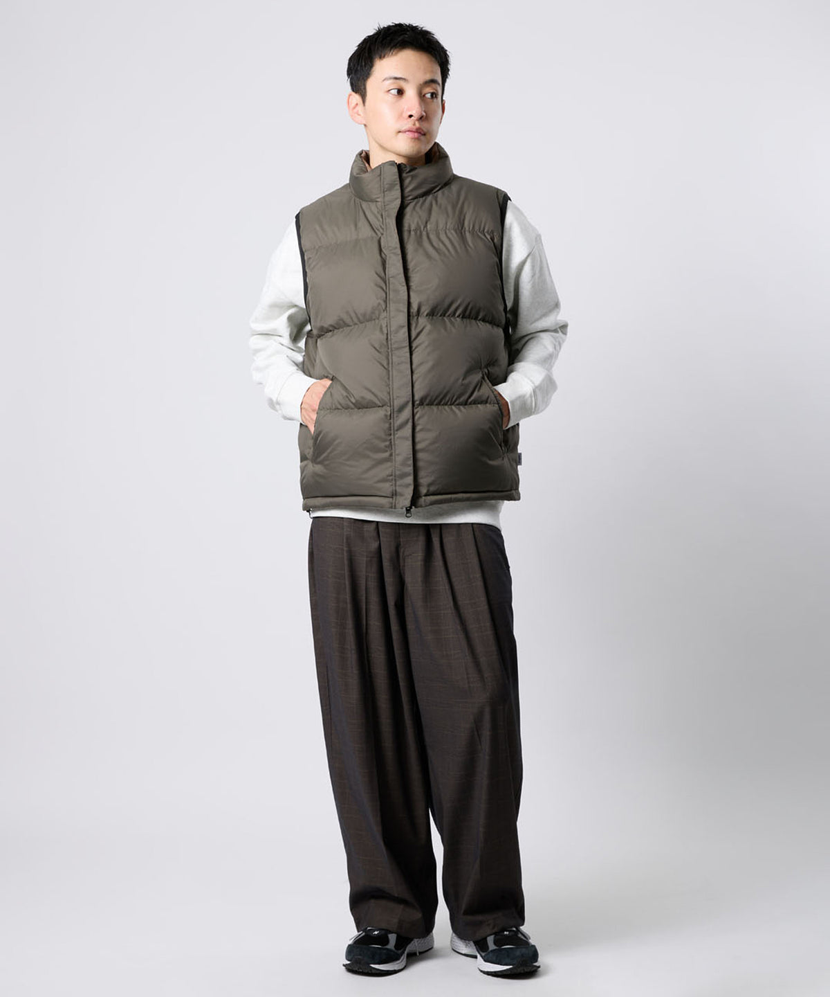 REVERSIBLE PUFFER VEST